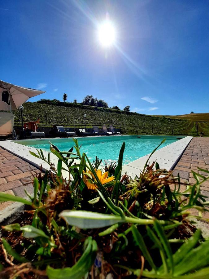 Agriturismo "Veritas" Bed & Wine Casaleggio Boiro Εξωτερικό φωτογραφία