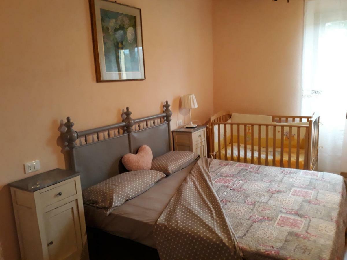 Agriturismo "Veritas" Bed & Wine Casaleggio Boiro Εξωτερικό φωτογραφία