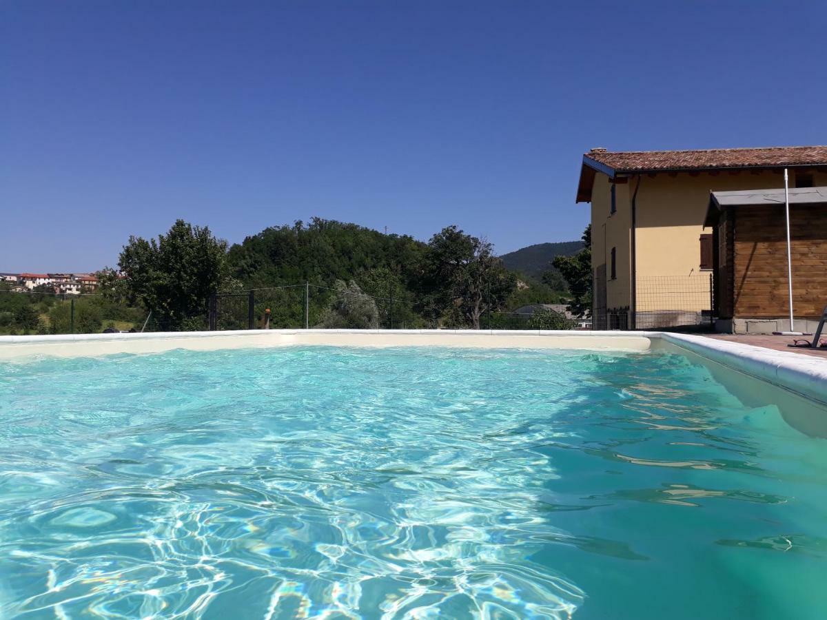 Agriturismo "Veritas" Bed & Wine Casaleggio Boiro Εξωτερικό φωτογραφία